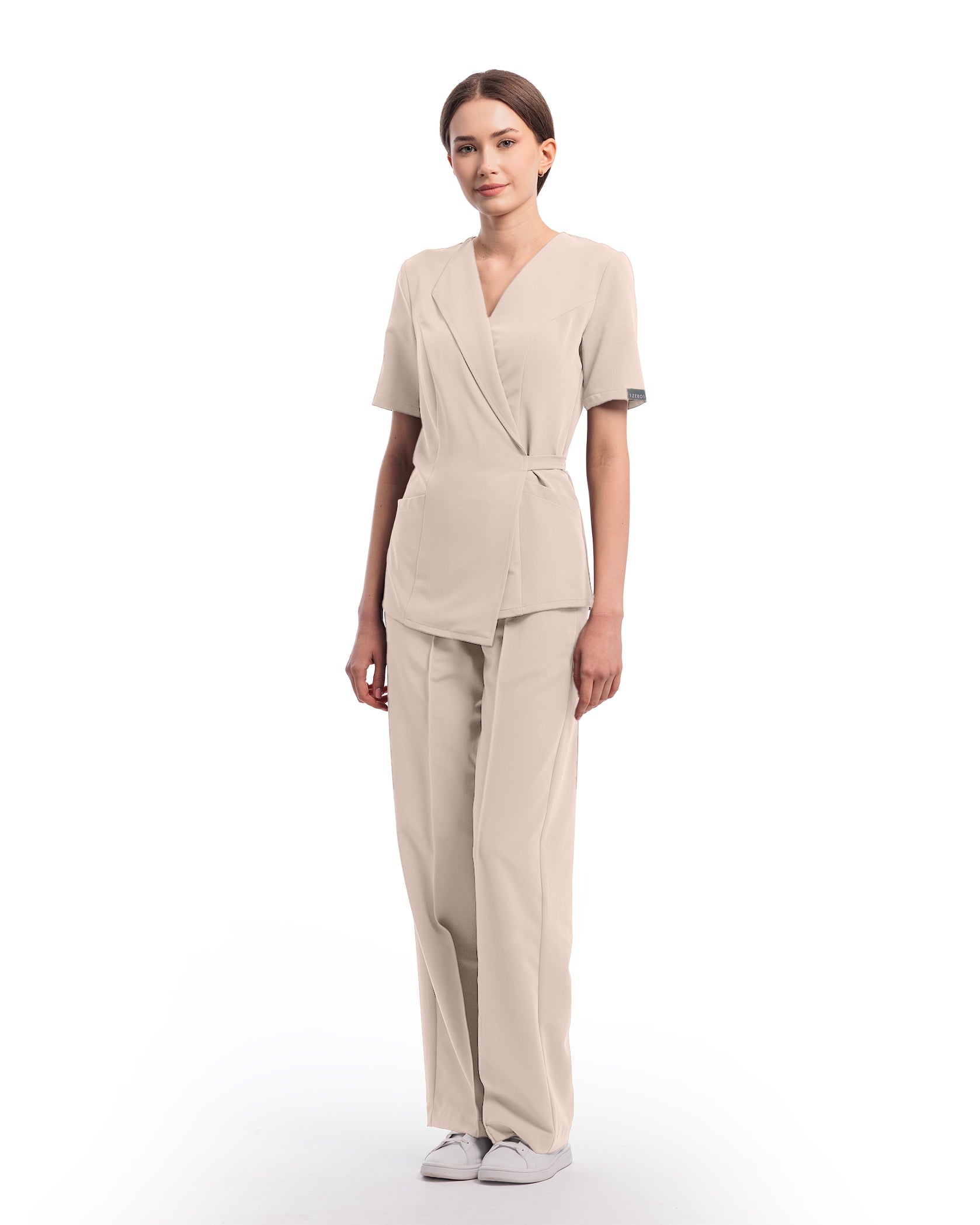 Costum medical STUDIO Latte - Vedere frontala