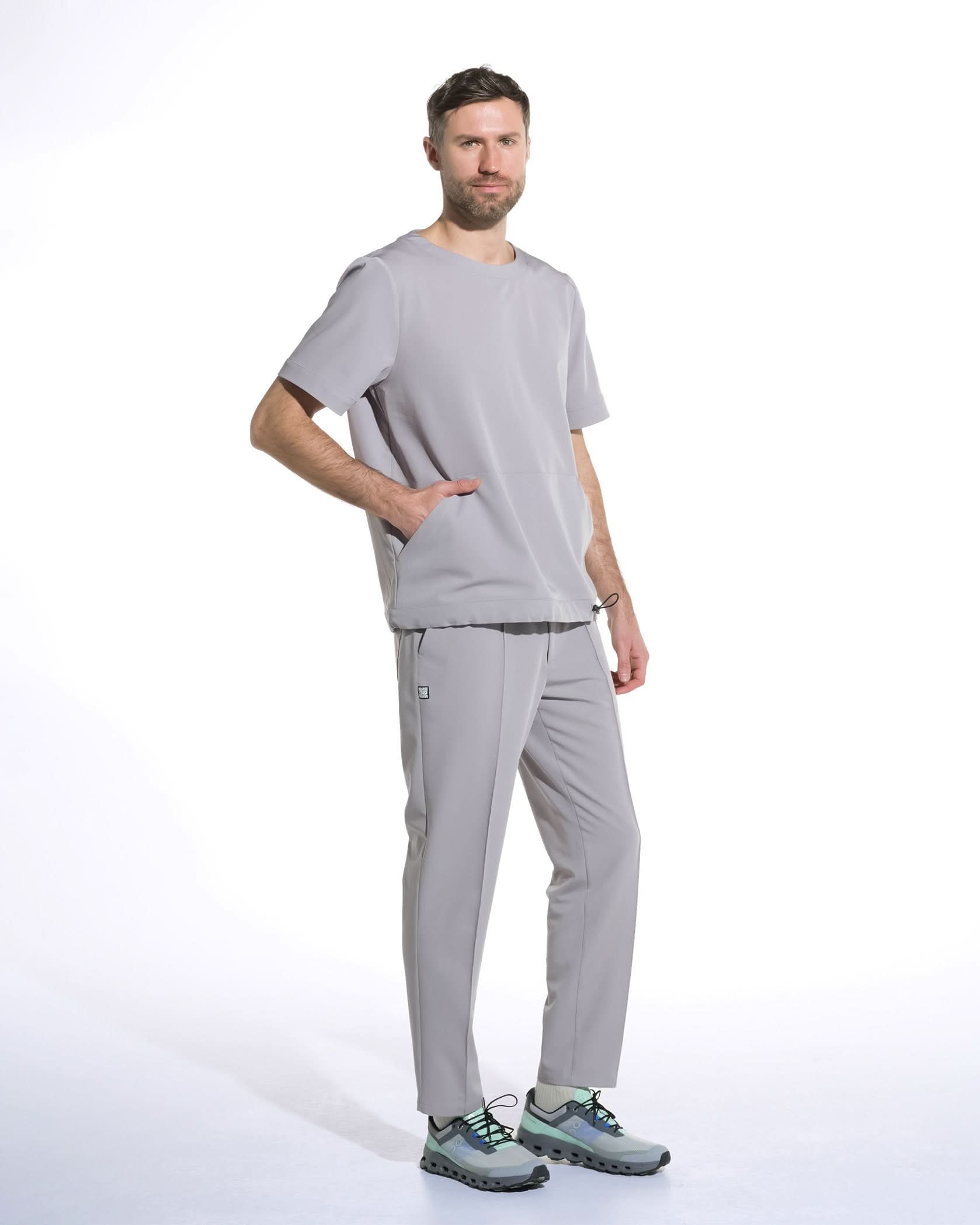 Bluza medicala barbati EVER gri - 1zero1.ro