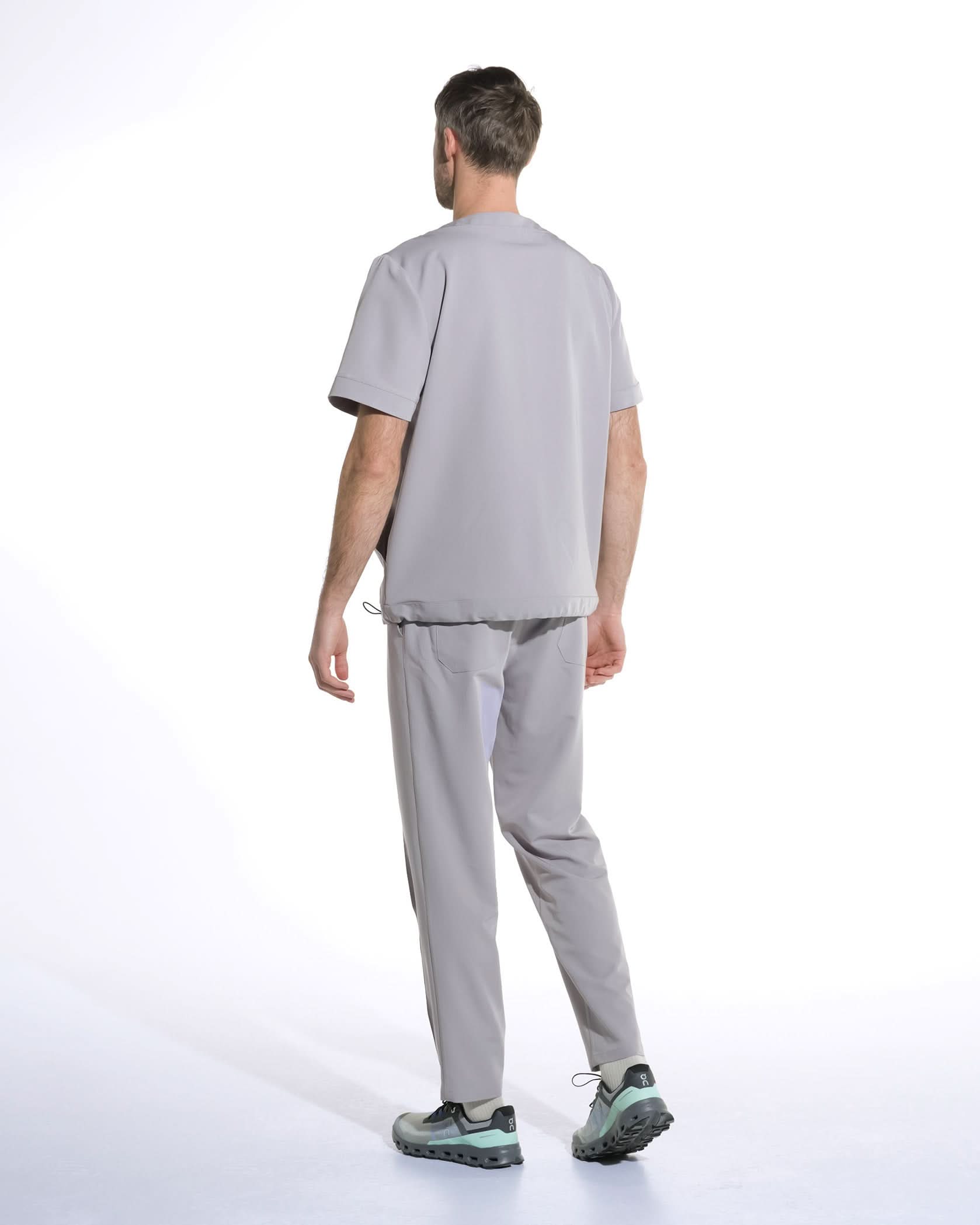 Bluza medicala barbati EVER gri - 1zero1.ro