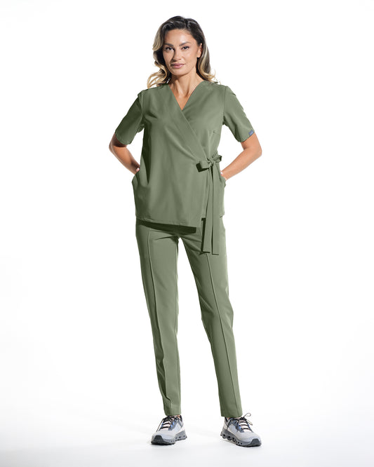 Bluza medicala dama ANAIS olive - croi kimono cu cordon lateral