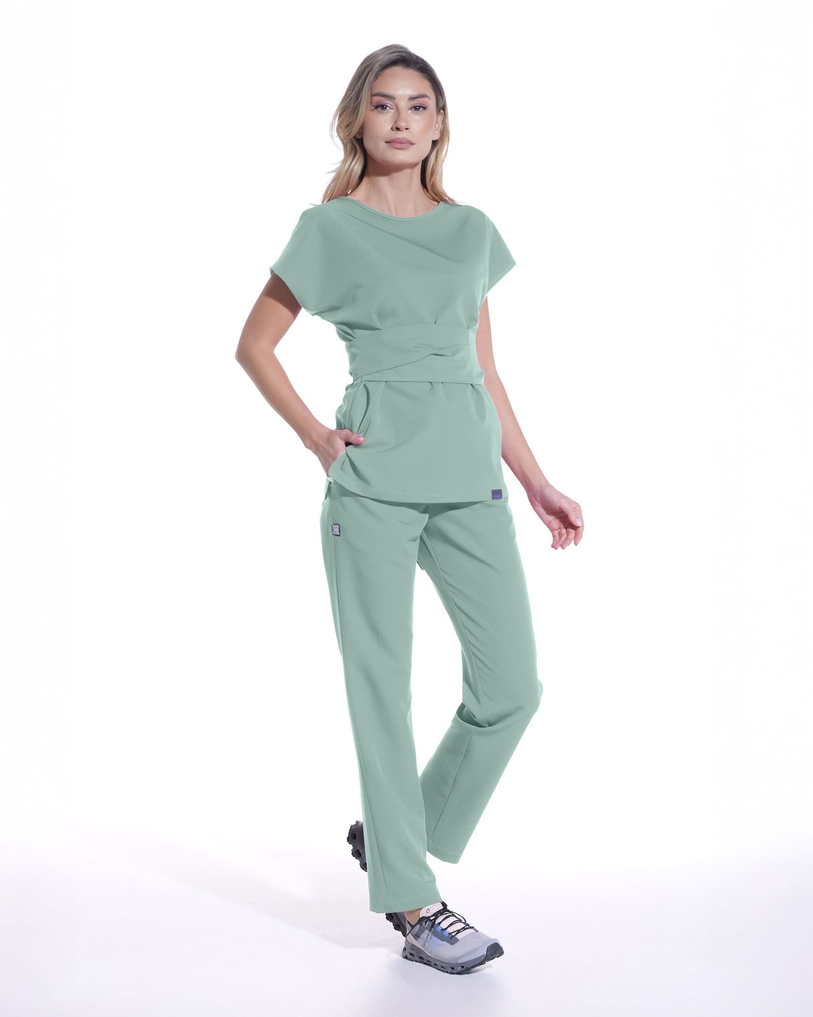 Bluza medicala CELESTE jad - 1zero1.ro