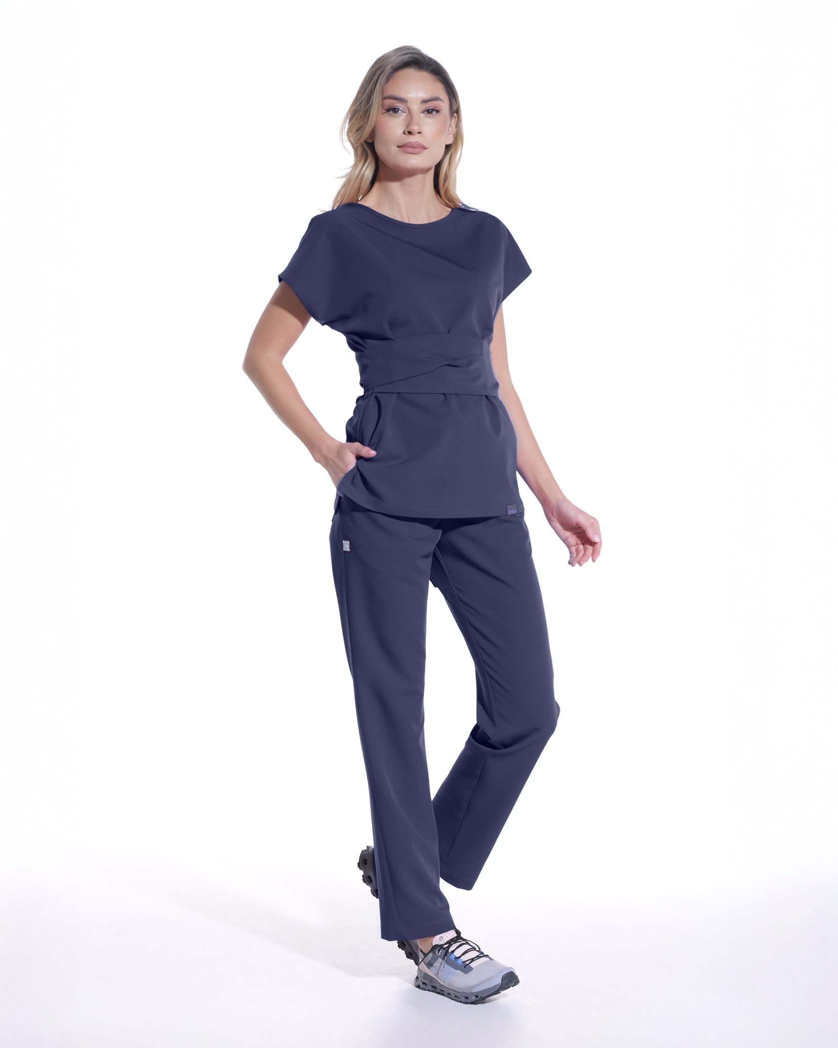 Bluza medicala CELESTE navy - 1zero1.ro