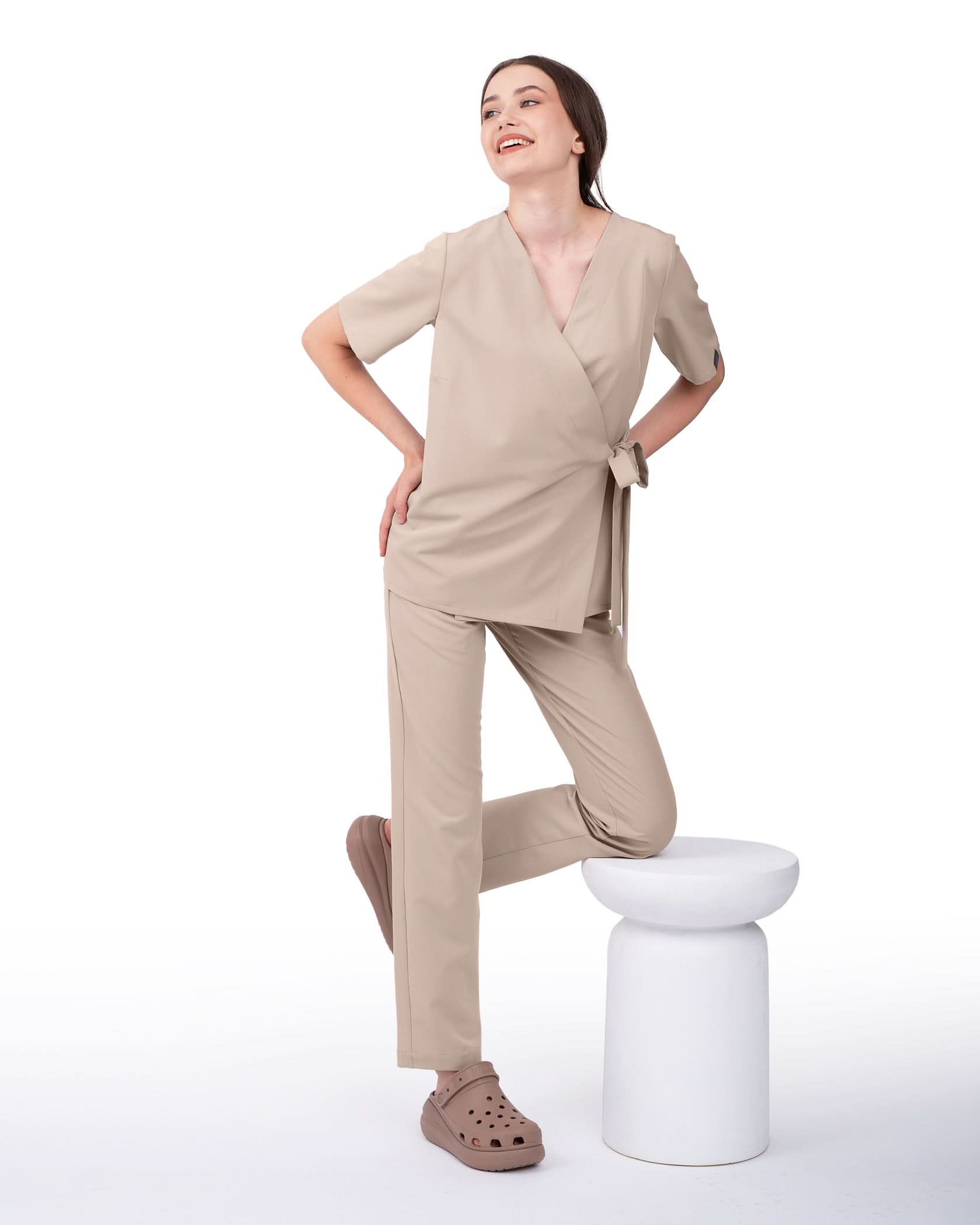 Bluza medicala ANAIS latte - 1zero1.ro