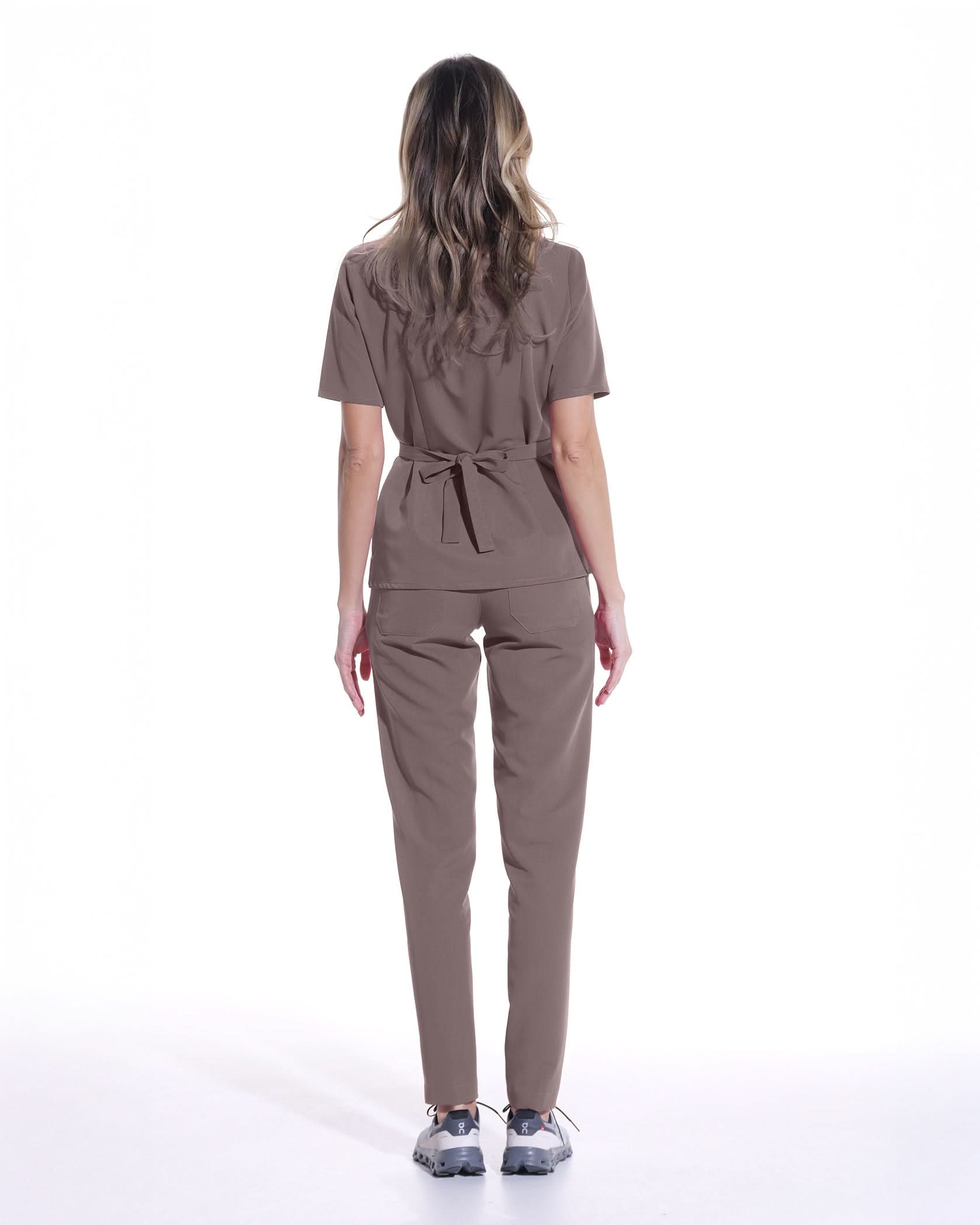 Bluza medicala THALYA mocha - 1zero1.ro