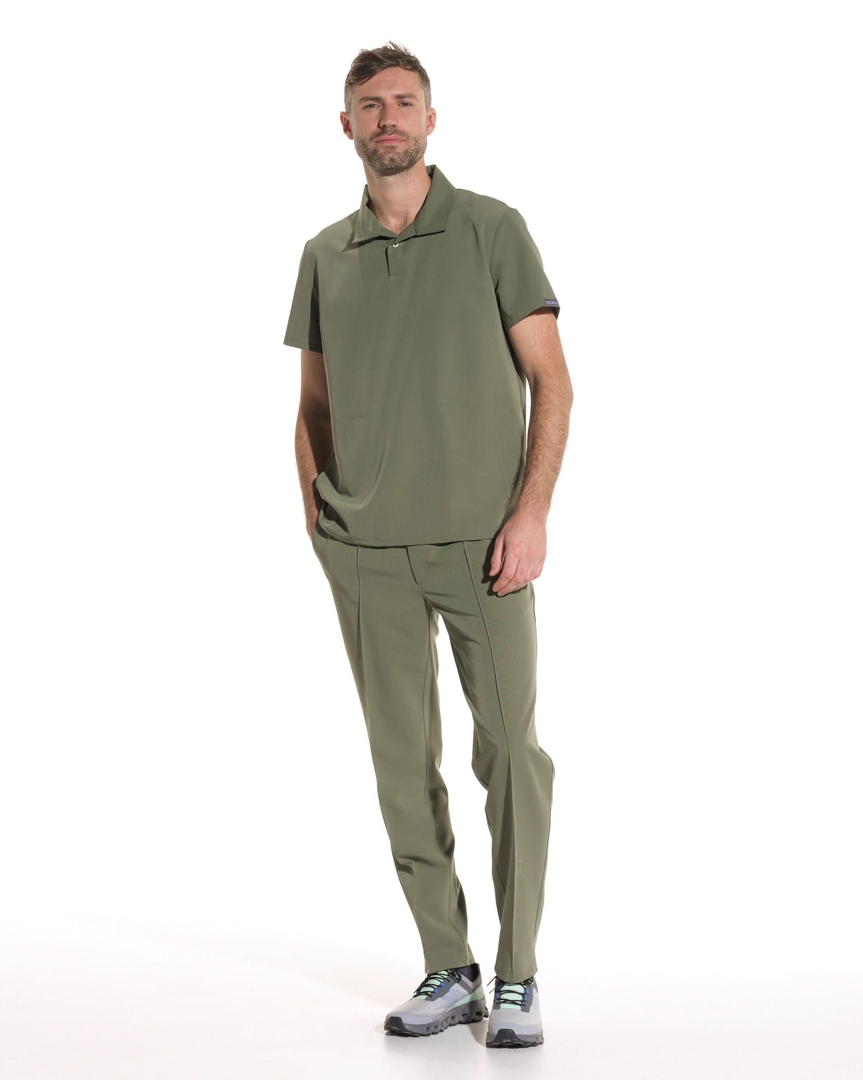 Bluza medicala barbati COS olive - 1zero1.ro