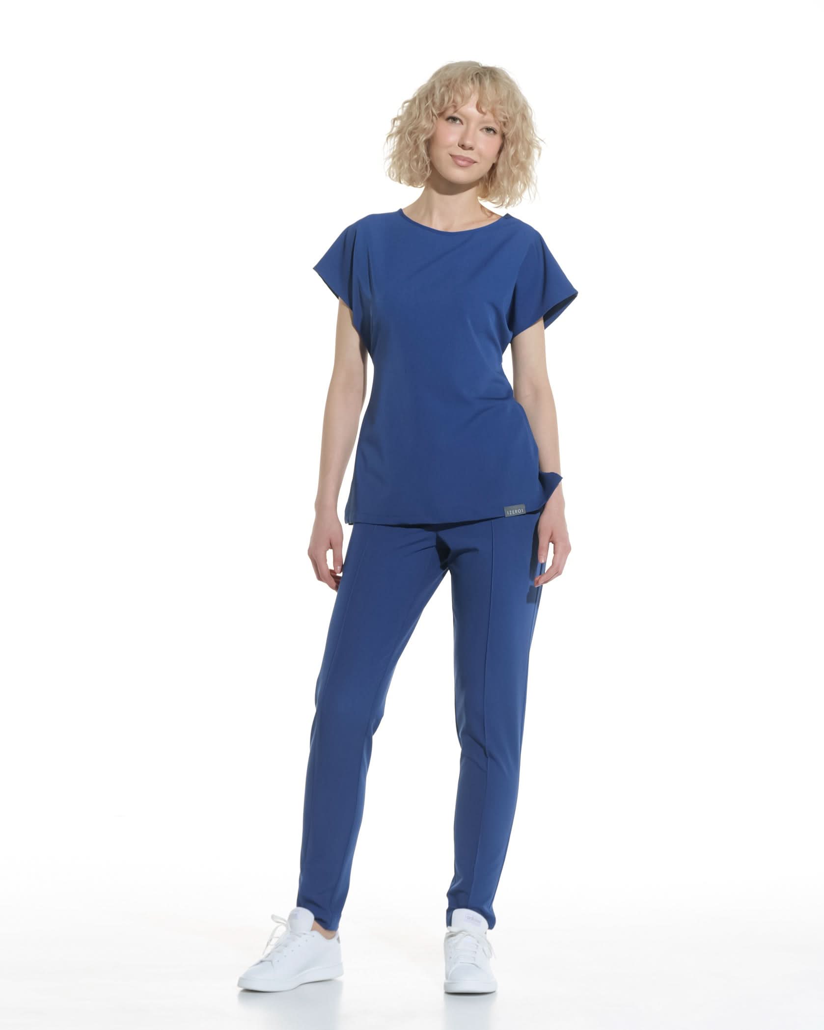 Bluza medicala CELESTE royal blue - 1zero1.ro