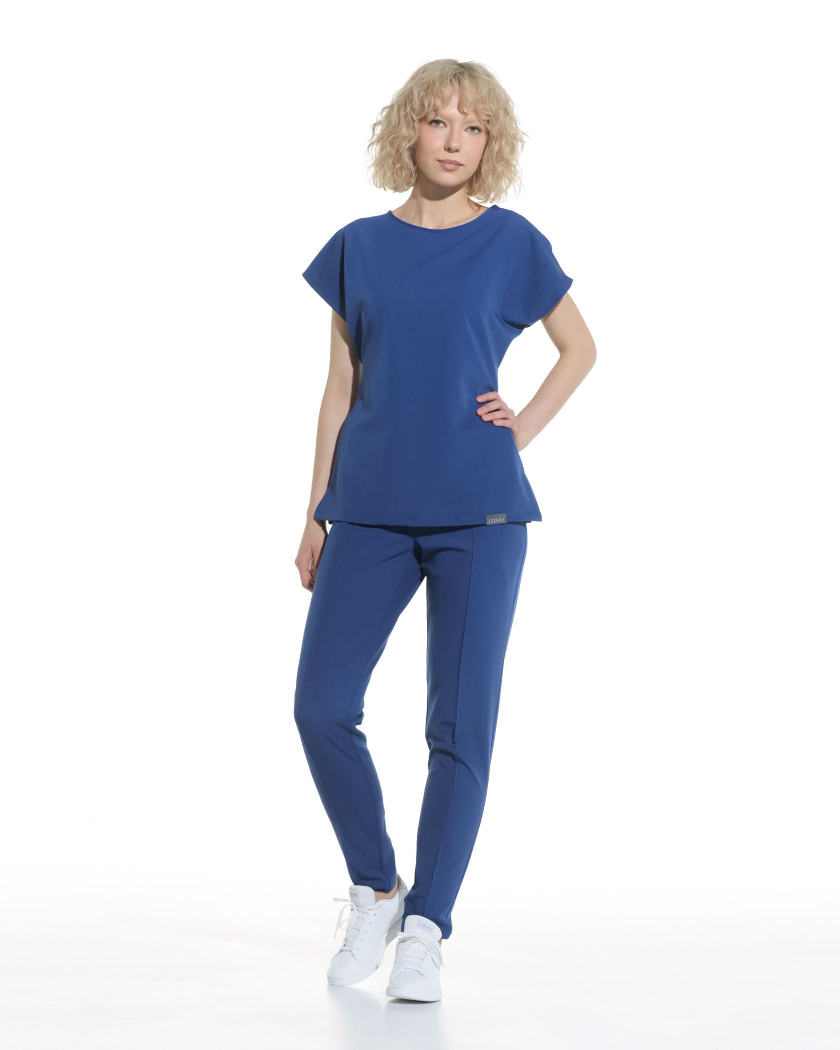 Bluza medicala CELESTE royal blue - 1zero1.ro