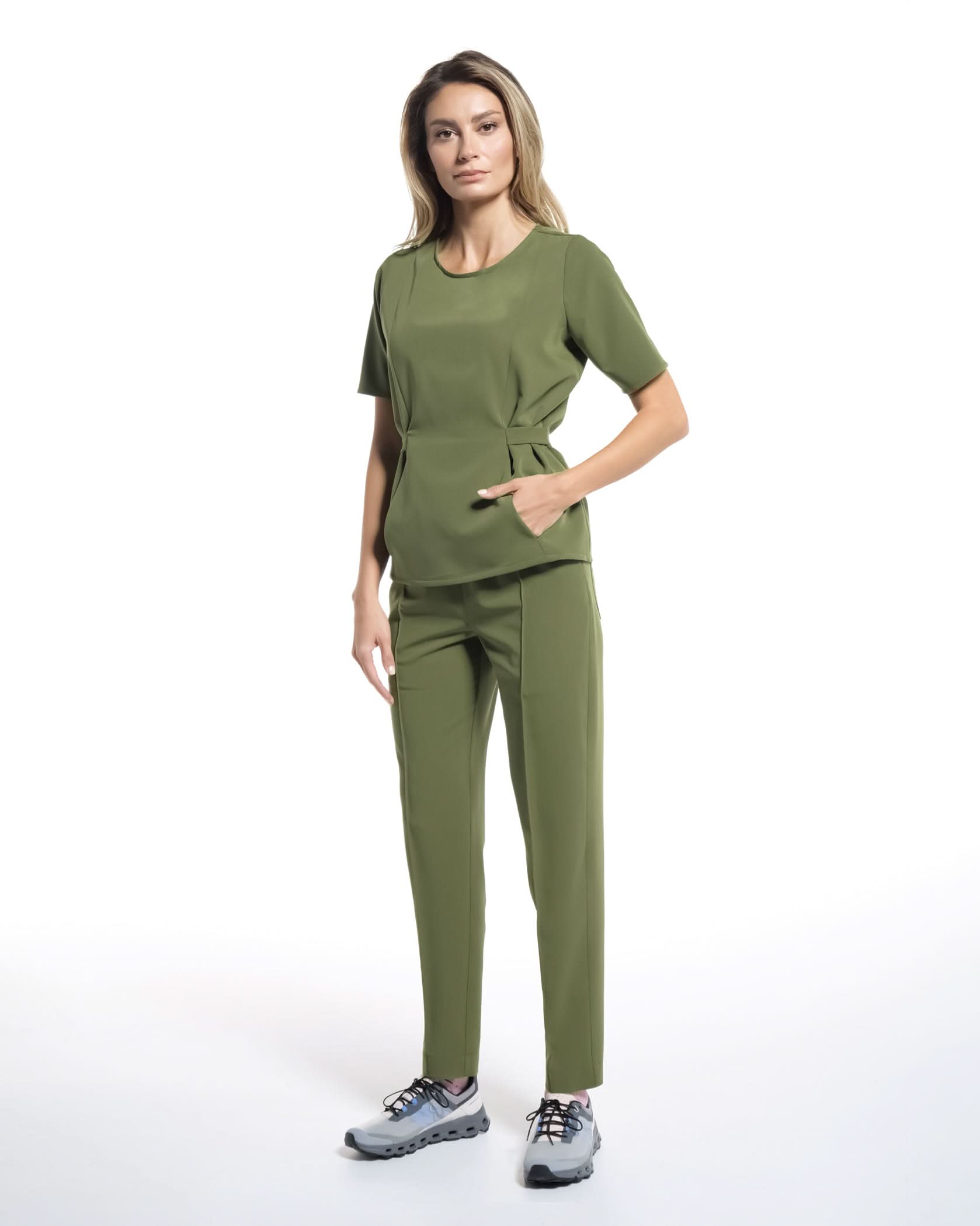 Bluza medicala THALYA olive - 1zero1.ro