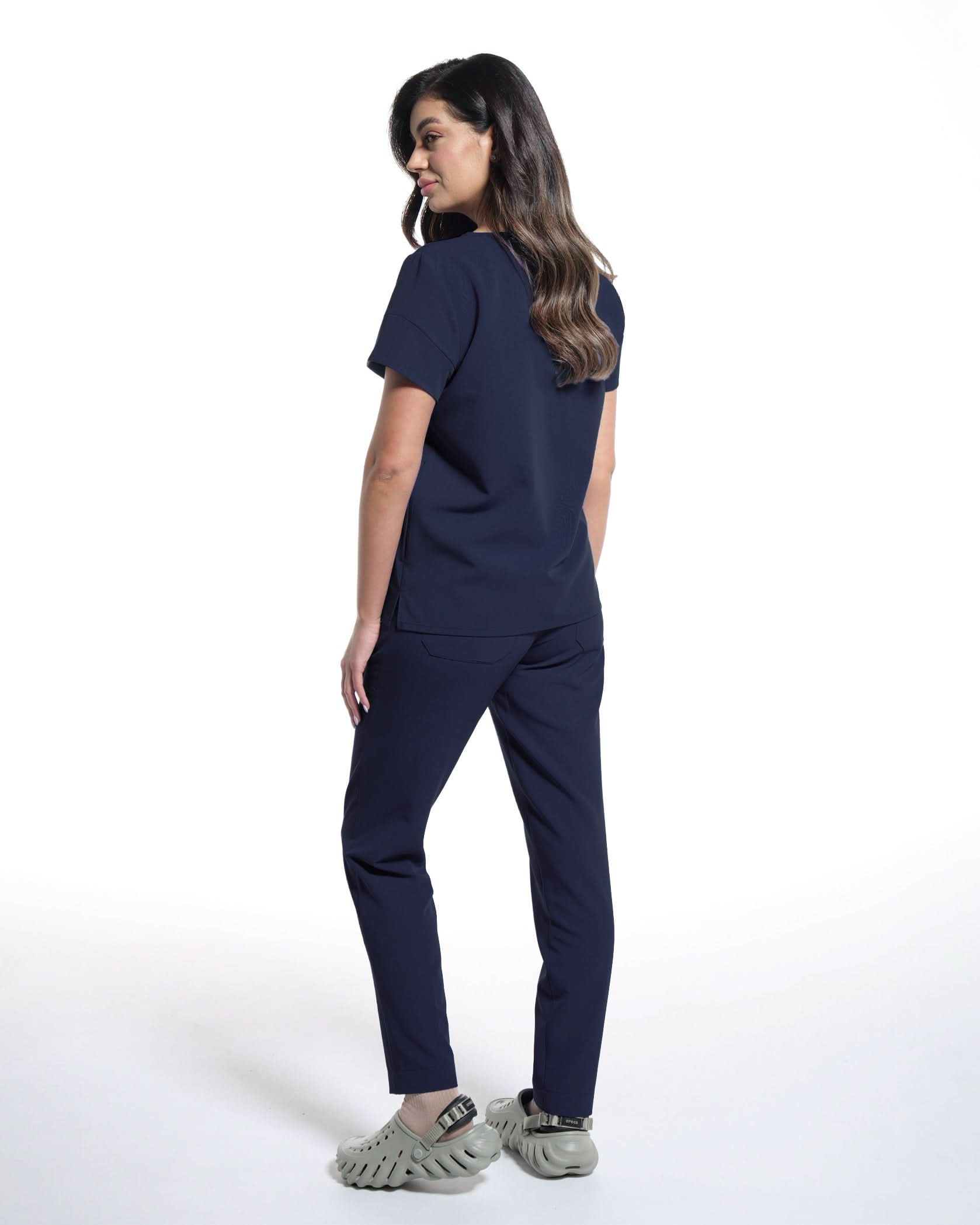 Bluza medicala AMBRA bleumarin - 1zero1.ro