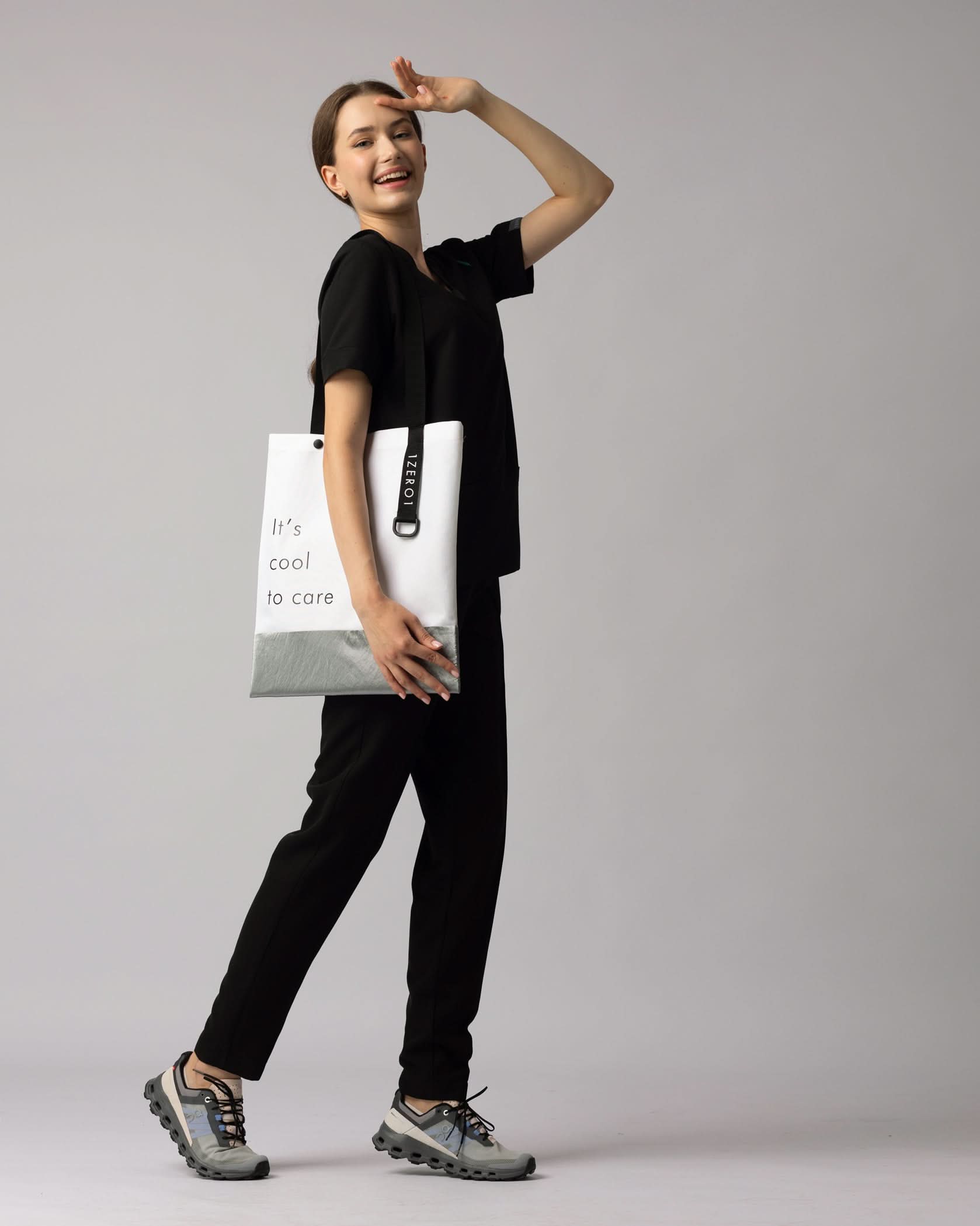 TOTE BAG - 1zero1.ro