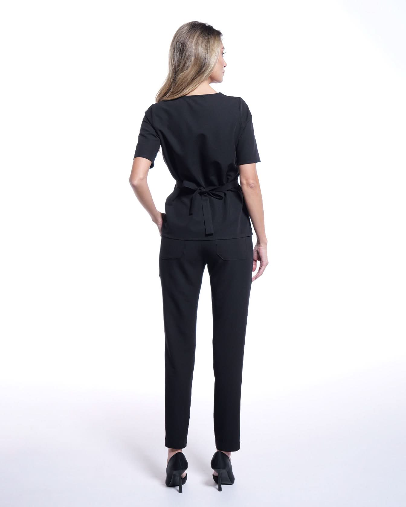 Bluza medicala THALYA negru - 1zero1.ro