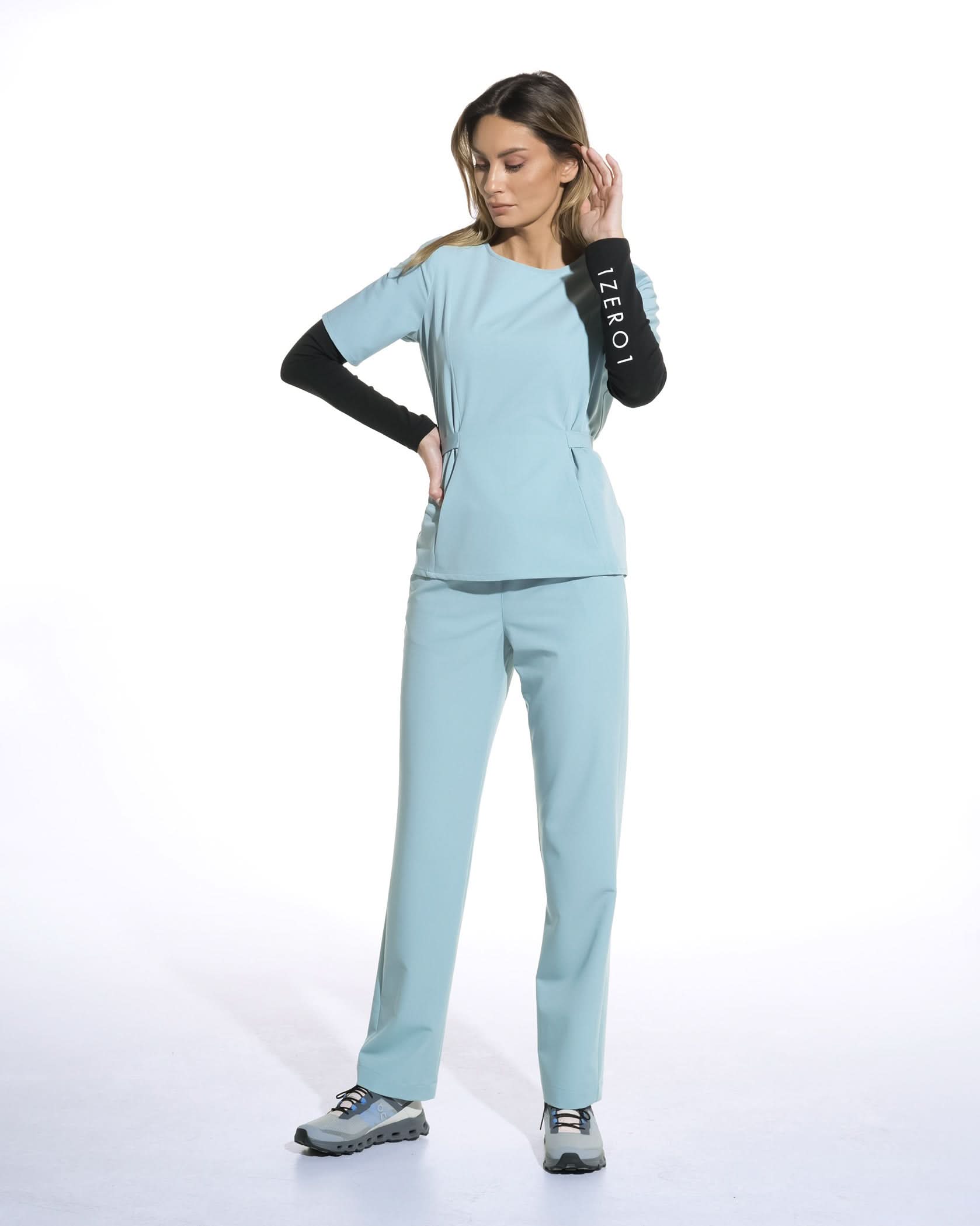 Bluza cu maneca lunga TRUE negru - 1zero1.ro