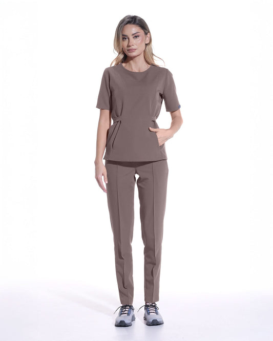 Pantaloni medicali NORMA mocha - 1zero1.ro