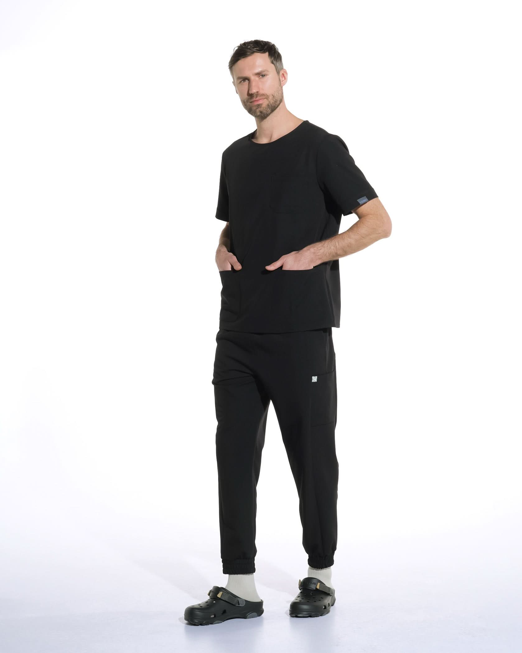 Bluza medicala barbati COSMO negru - 1zero1.ro