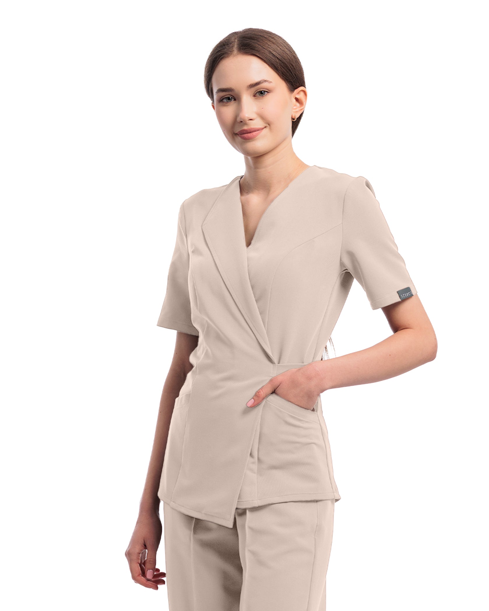 Costum medical STUDIO Latte - Detalii close up