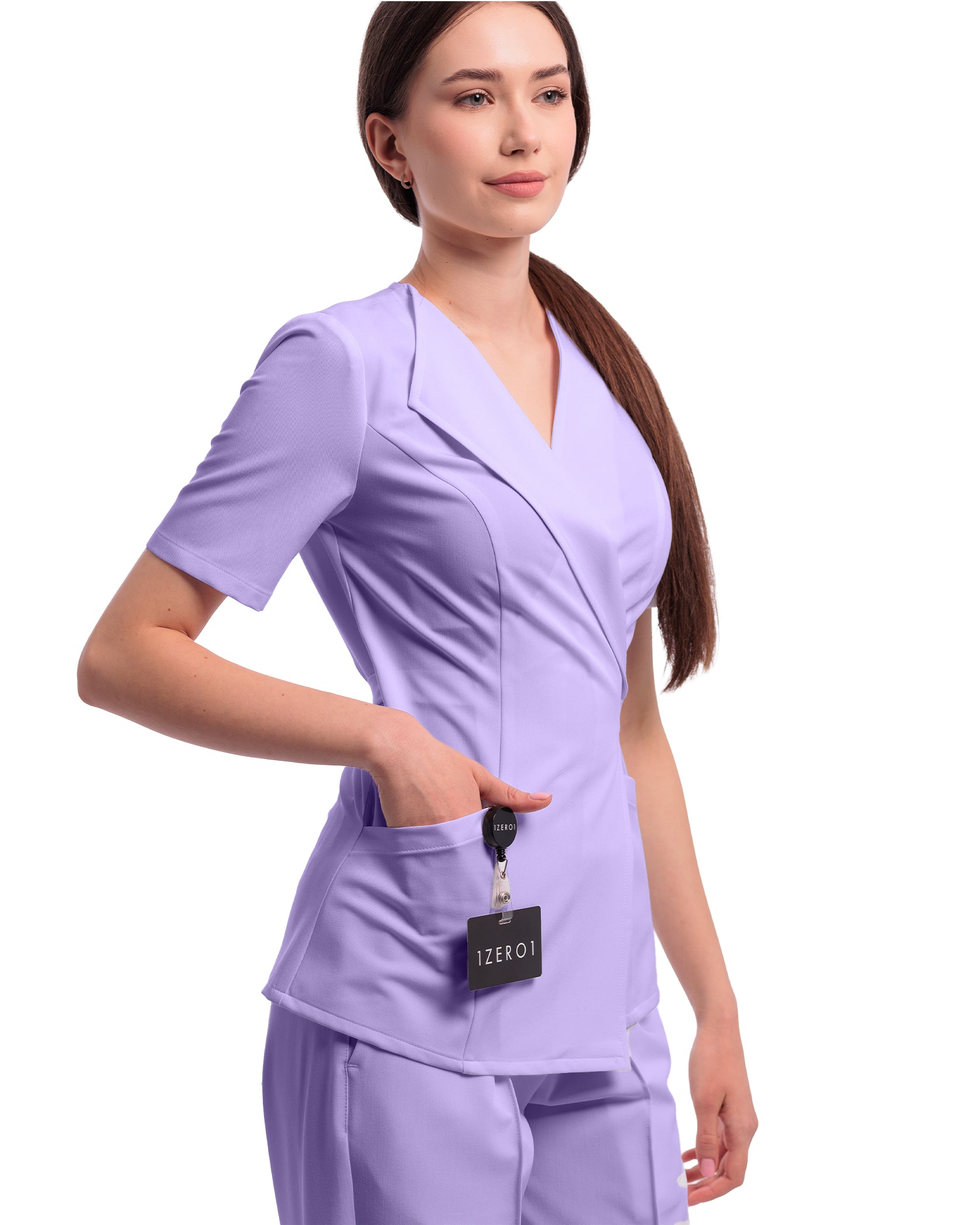 Costum medical STUDIO Lila - Detalii close up