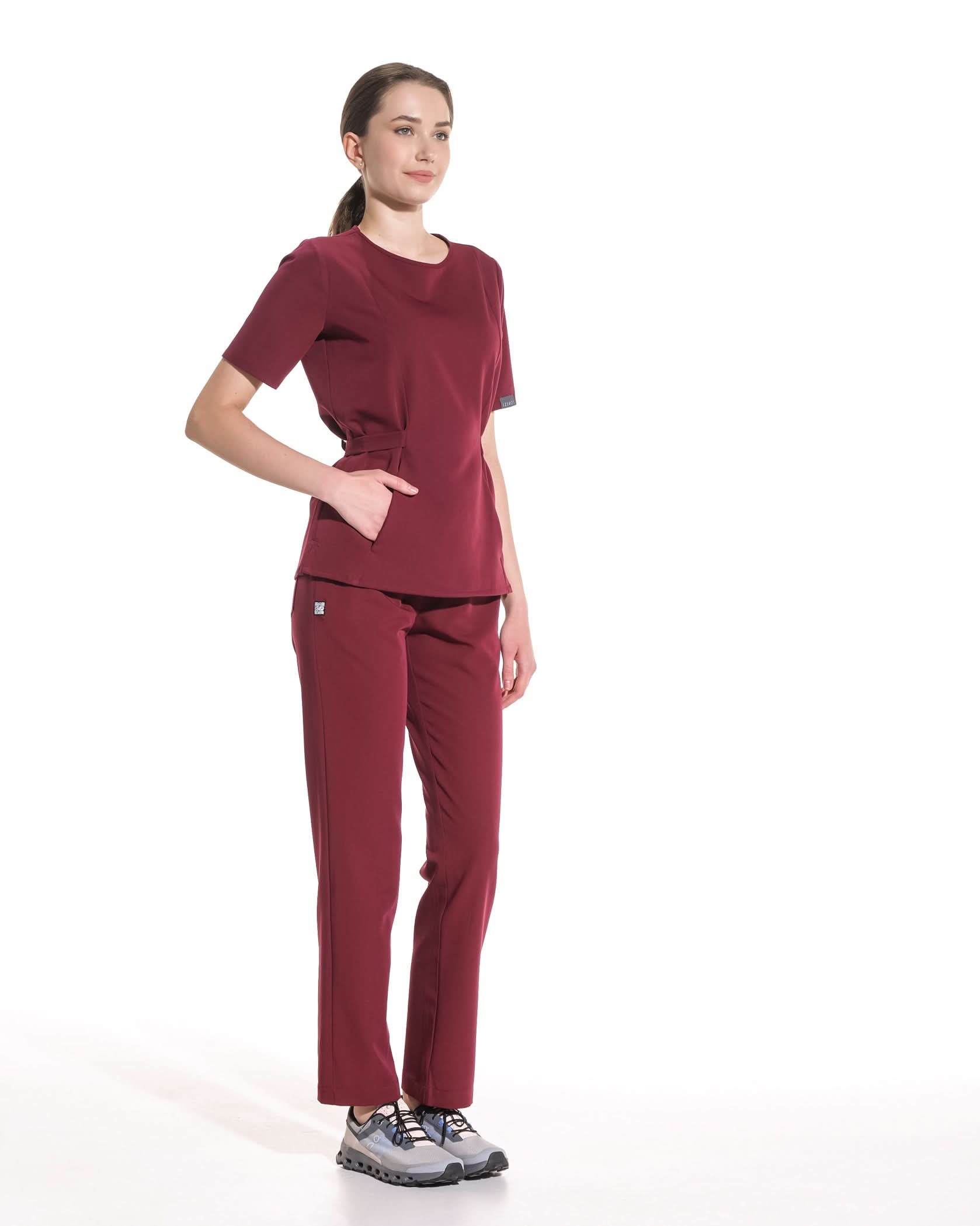 Bluza medicala THALYA bordo - 1zero1.ro
