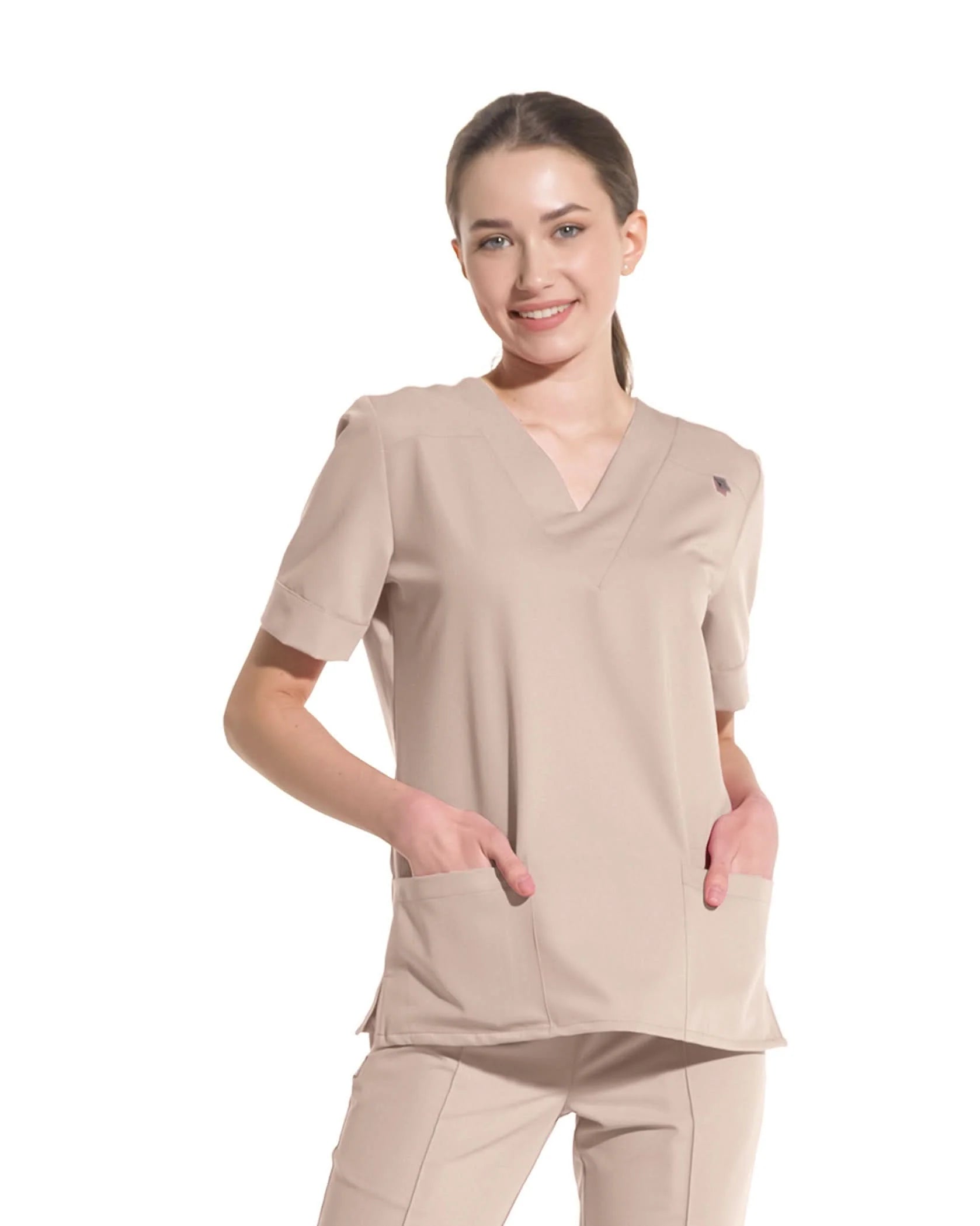 Costum medical CLASIC Latte - Detalii close up