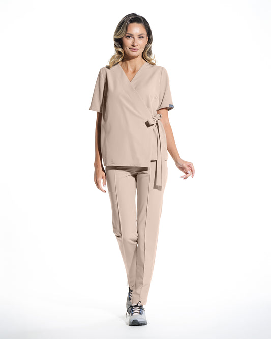 Bluza medicala dama ANAIS latte - croi kimono cu cordon lateral