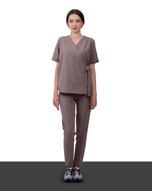 Bluza medicala ANAIS mocha - 1zero1.ro