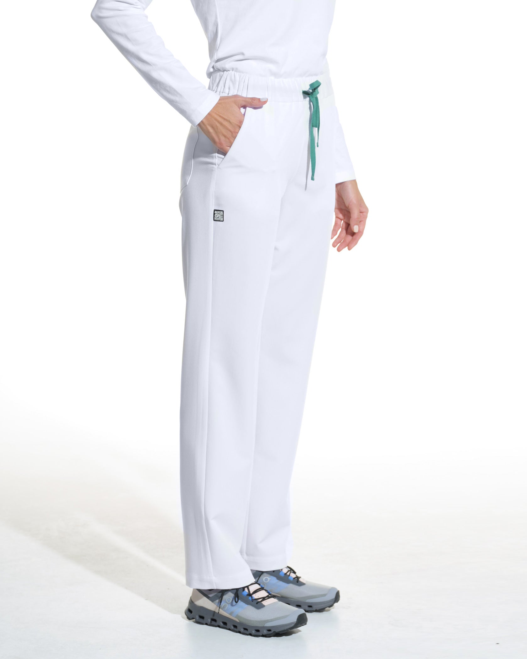 Costum medical STYLE Alb Opac - Imagine 6
