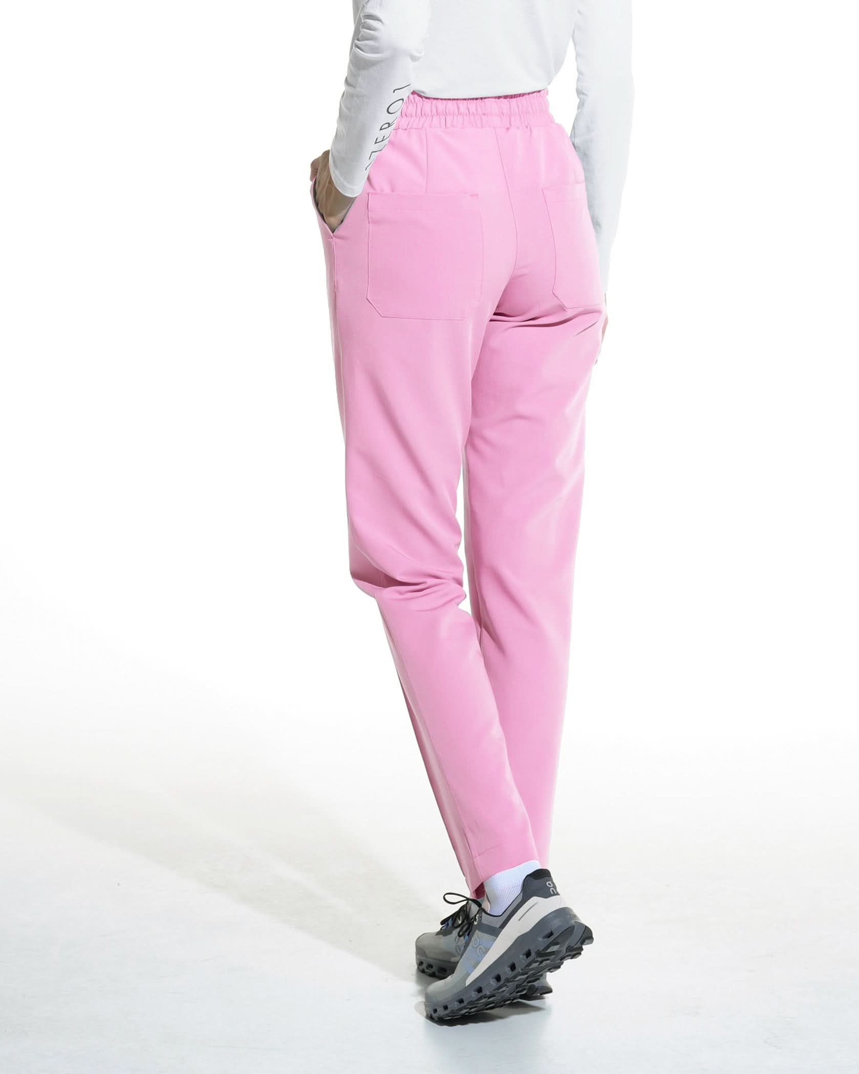 Pantaloni medicali NORMA roz - 1zero1.ro