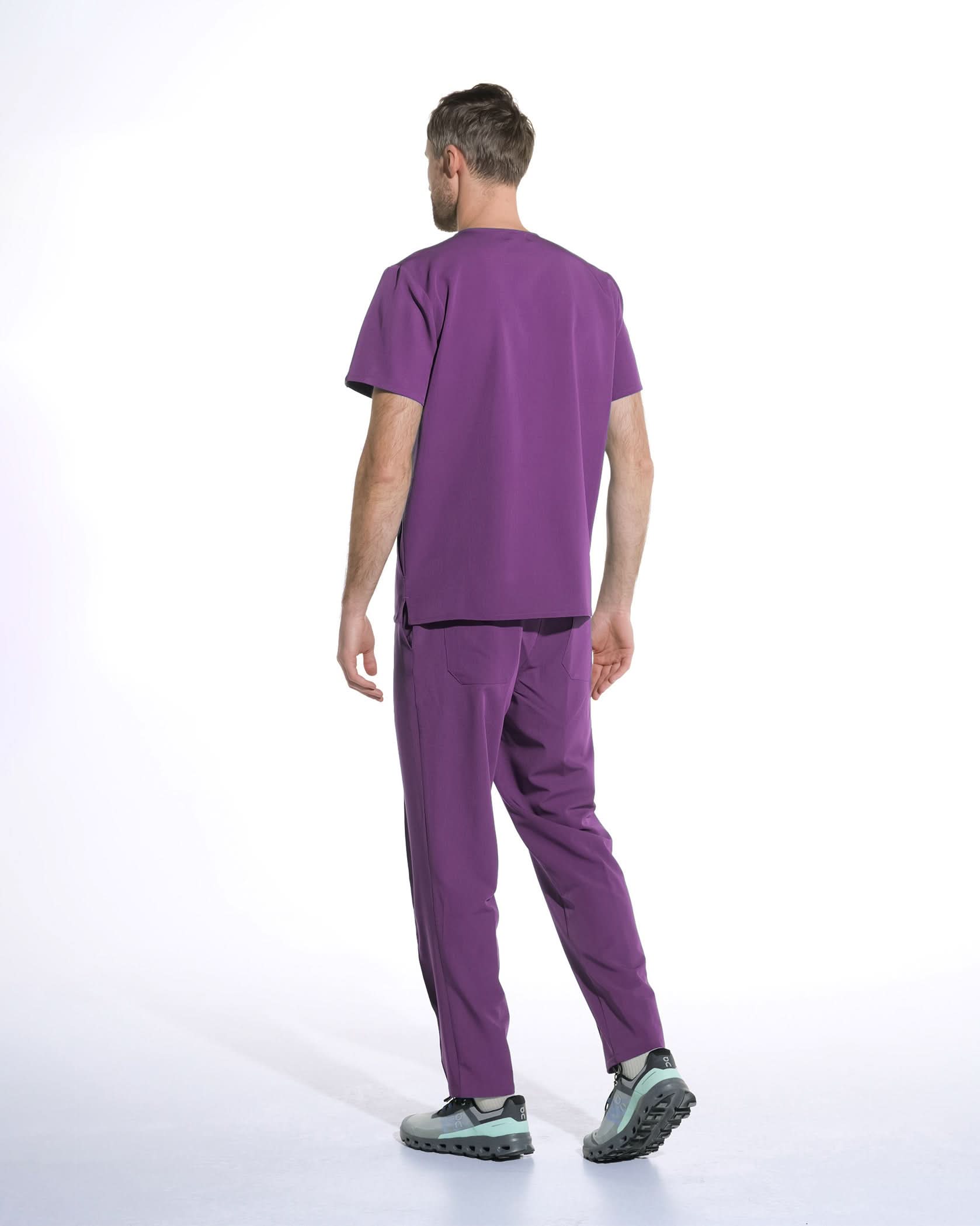 Pantaloni medicali barbati NORM plum - 1zero1.ro