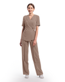 Pantaloni medicali PALAZZO cappuccino - silueta intreaga, outfit complet cu cordon lateral